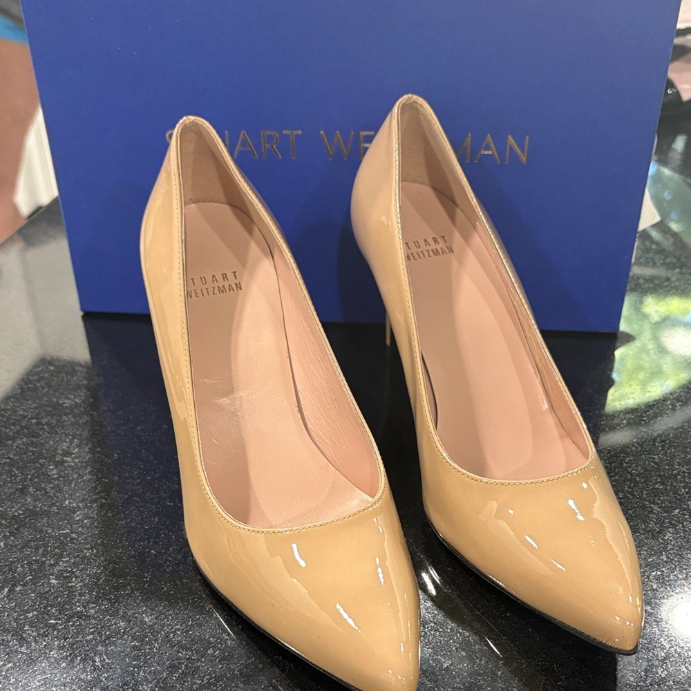 Stuart Weitzman Nude Patent Leather Heels